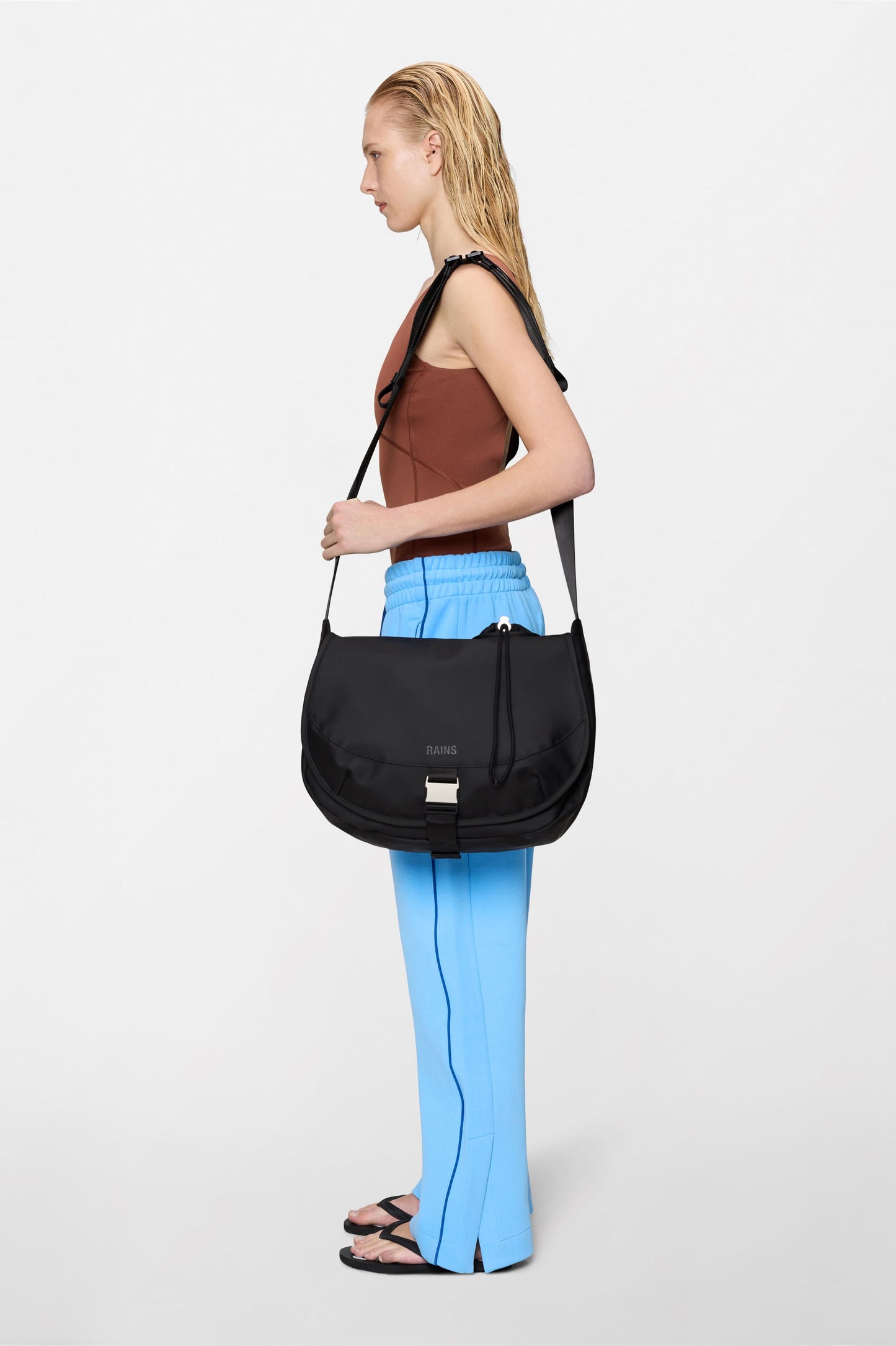 Bottle Messenger Bag