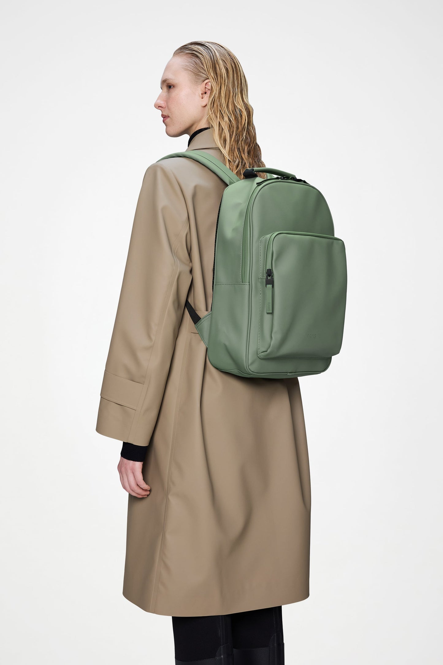 Book Daypack Large