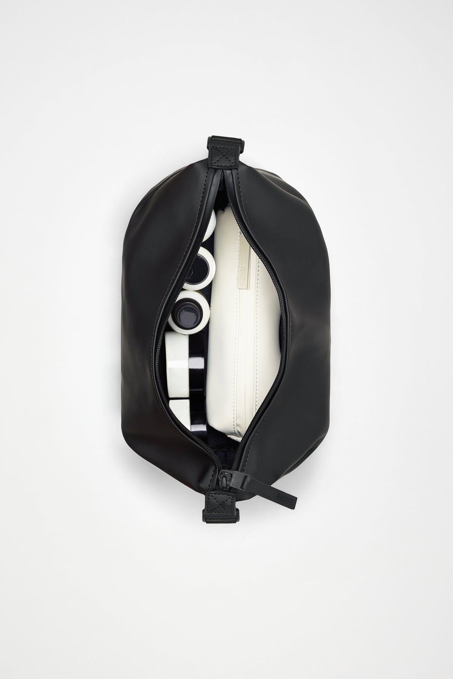 Hilo Wash Bag