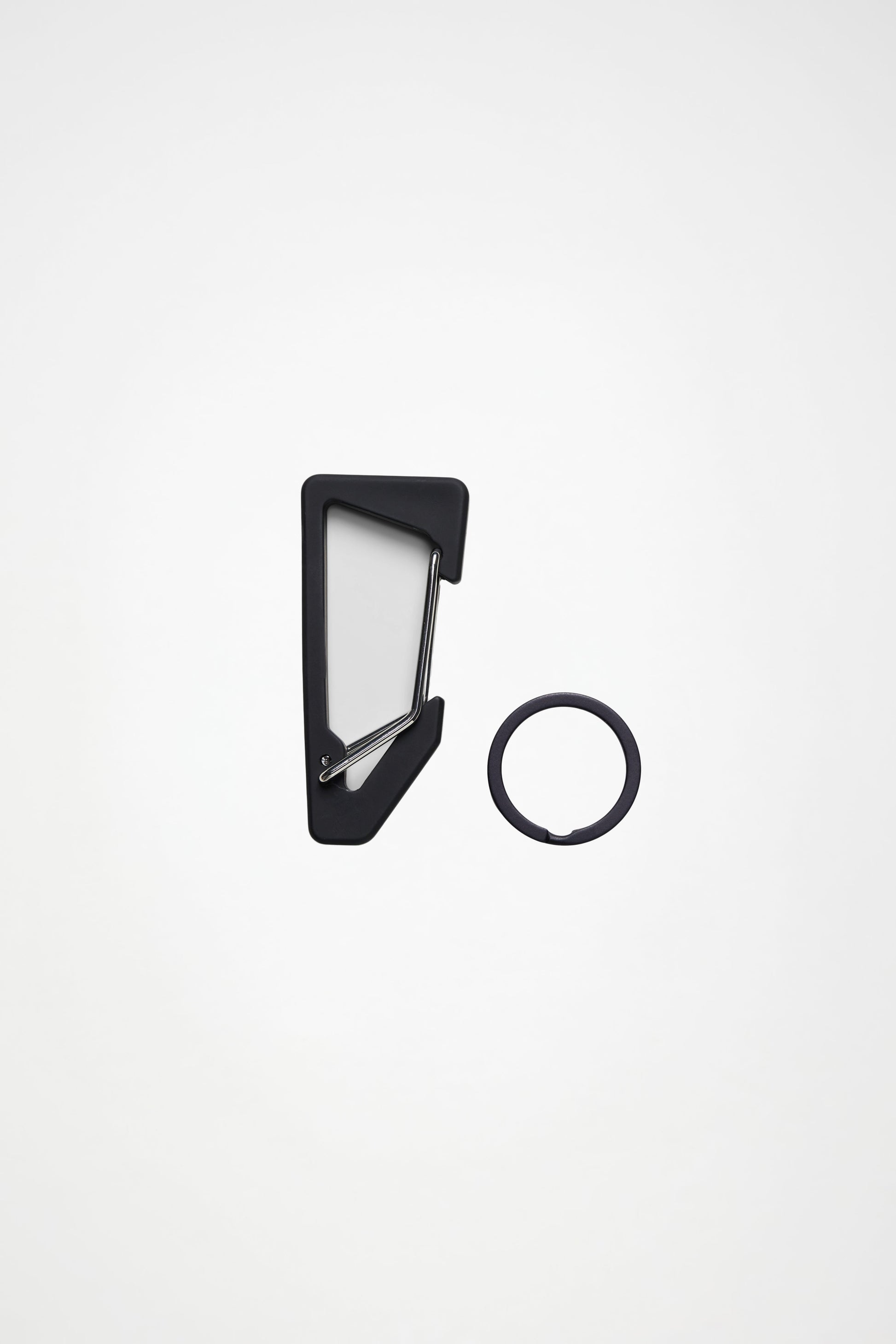 Rains Carabiner